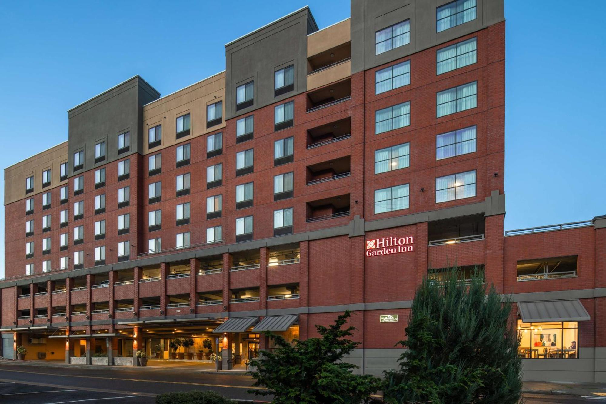 Hilton Garden Inn Tacoma Downtown Ngoại thất bức ảnh